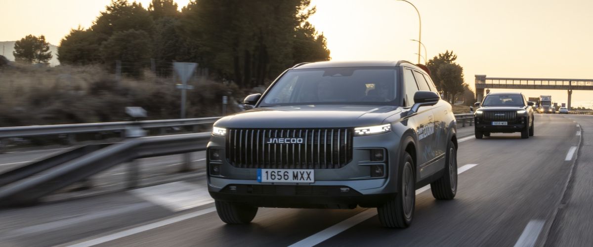 jaecoo-7-phev-italyada-da-ulastigi-1413-kilometrelik-menzille-sinifinda-rakip-tanimladi